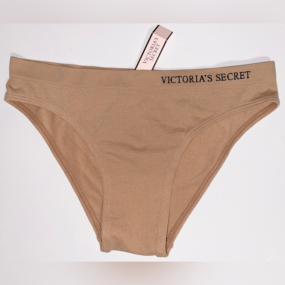 VS cheekini panty nude  nwt